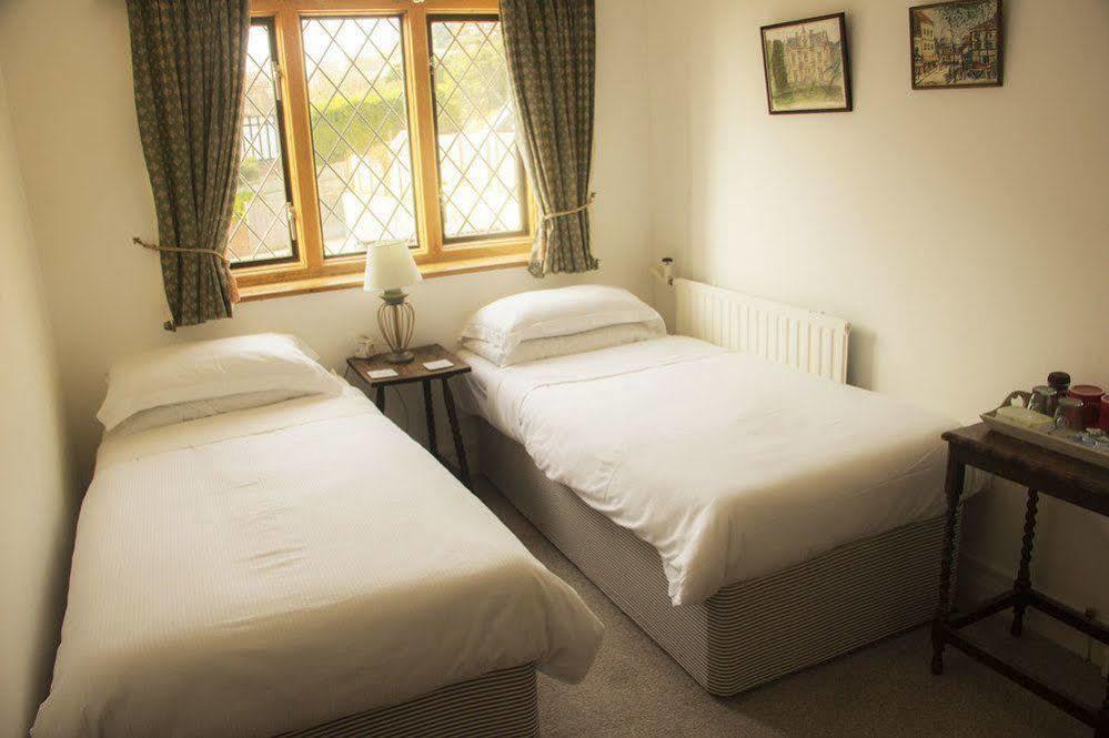היית' Fern Lodge Guesthouse מראה חיצוני תמונה
