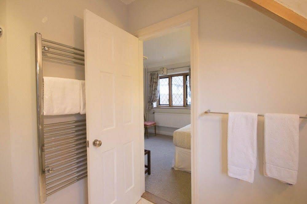 היית' Fern Lodge Guesthouse מראה חיצוני תמונה