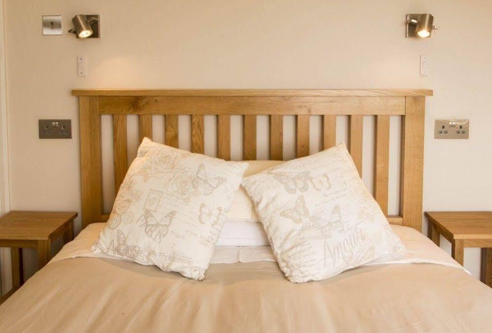 היית' Fern Lodge Guesthouse מראה חיצוני תמונה